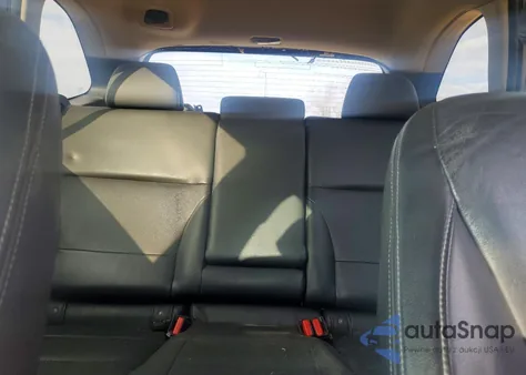 2015 Subaru Outback 2.5I Limited z USA, uszkodzony, nr VIN 4S4BSBLC2F3200496